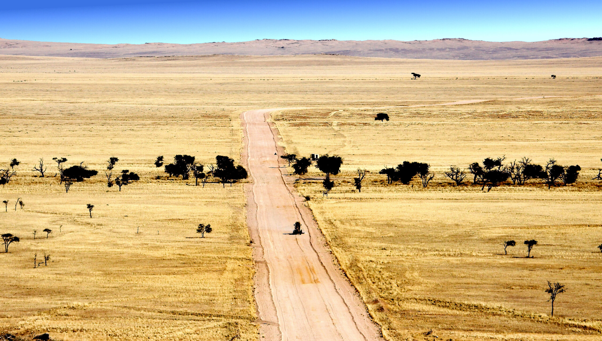 Flamingo Travel Namibia - Road 2 Flamingo Travel Namibia - Road 2